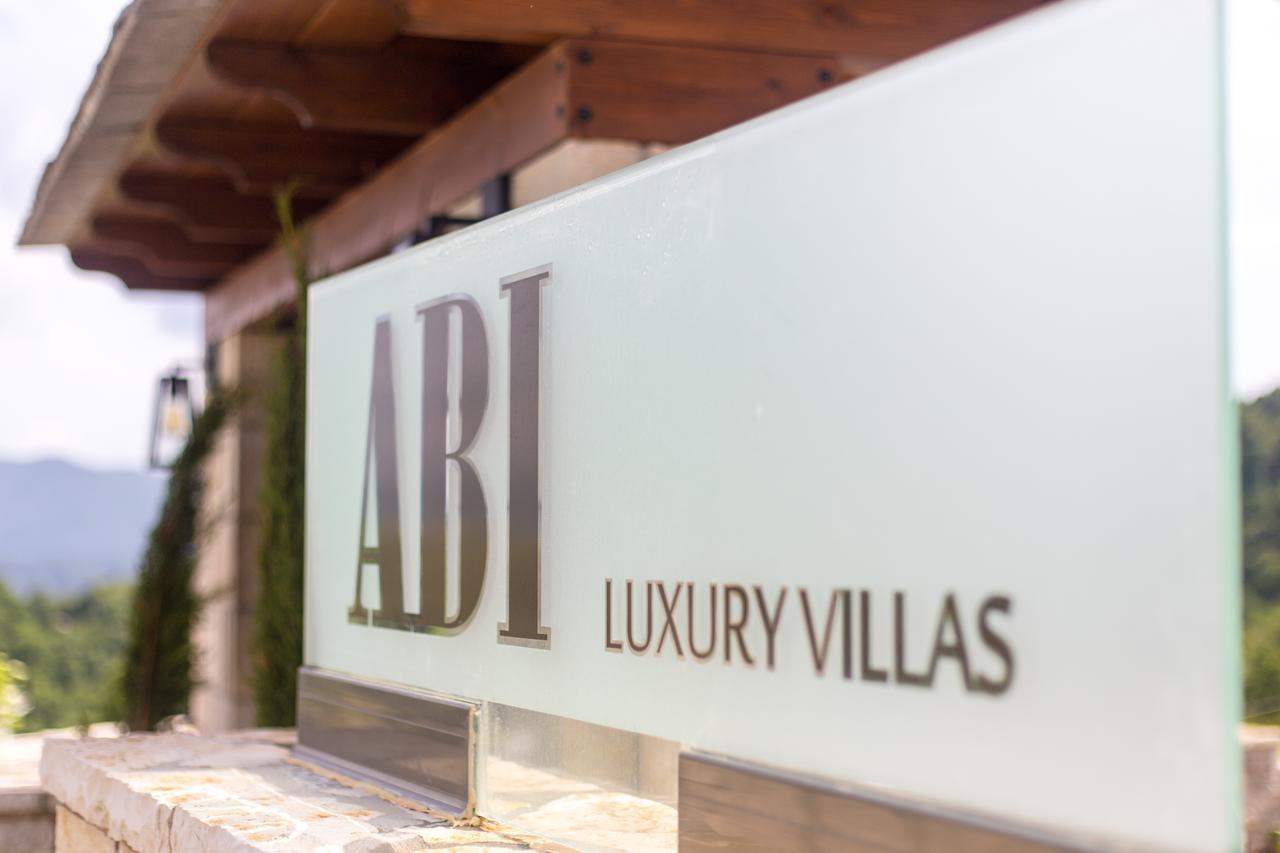 Abi Luxury Villas 莫诺登德里 外观 照片